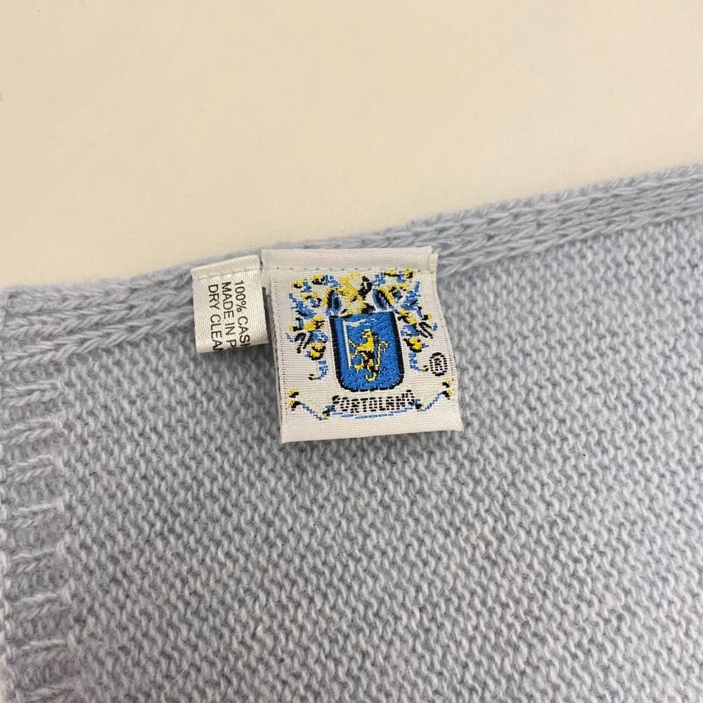 Portolano 100% Cashmere Scarf in Light Blue - Picture 3 of 4
